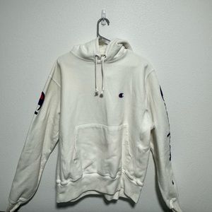 Men’s champion white sweatshirt